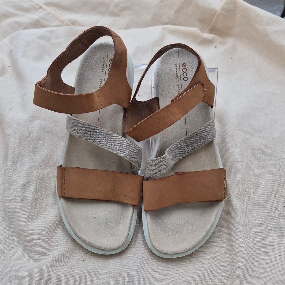 ECCO Flowt 2 Band Sandals tan leather with grey woven strap Women's size 7 -7.5